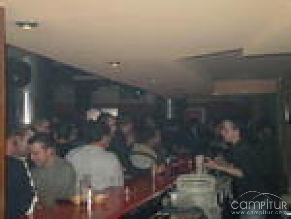 Pub Metal